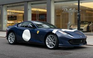 Ferrari 812 Superfast Tailor Made Inspired by Stirling Moss 2018 года